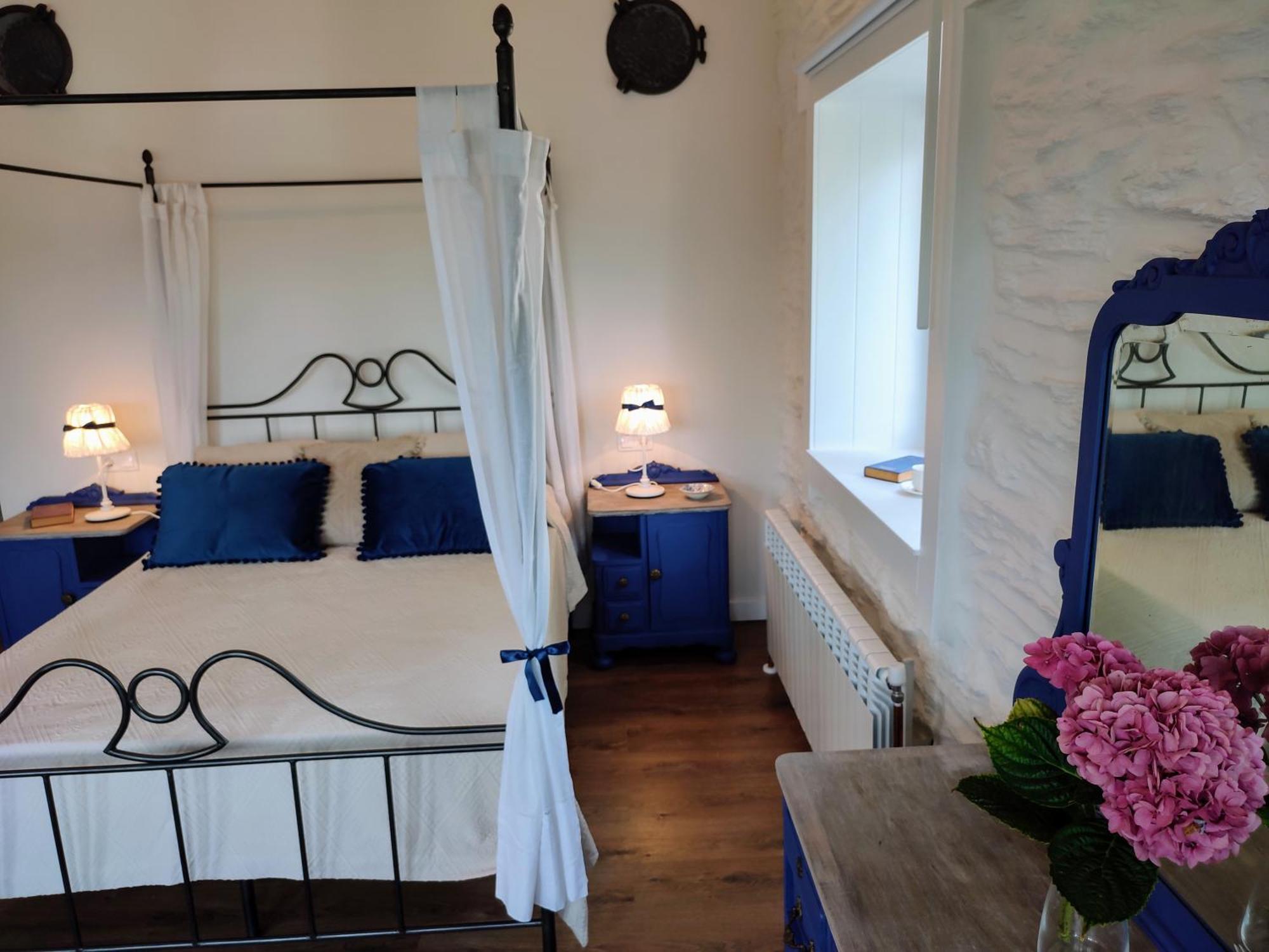 ויביירו Apartamentos Minas De Silvarosa חדר תמונה